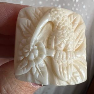 Bone or other organic carved bird ring